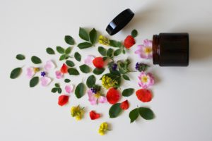 20 Best Beauty Affiliate Programs - natural cosmetics